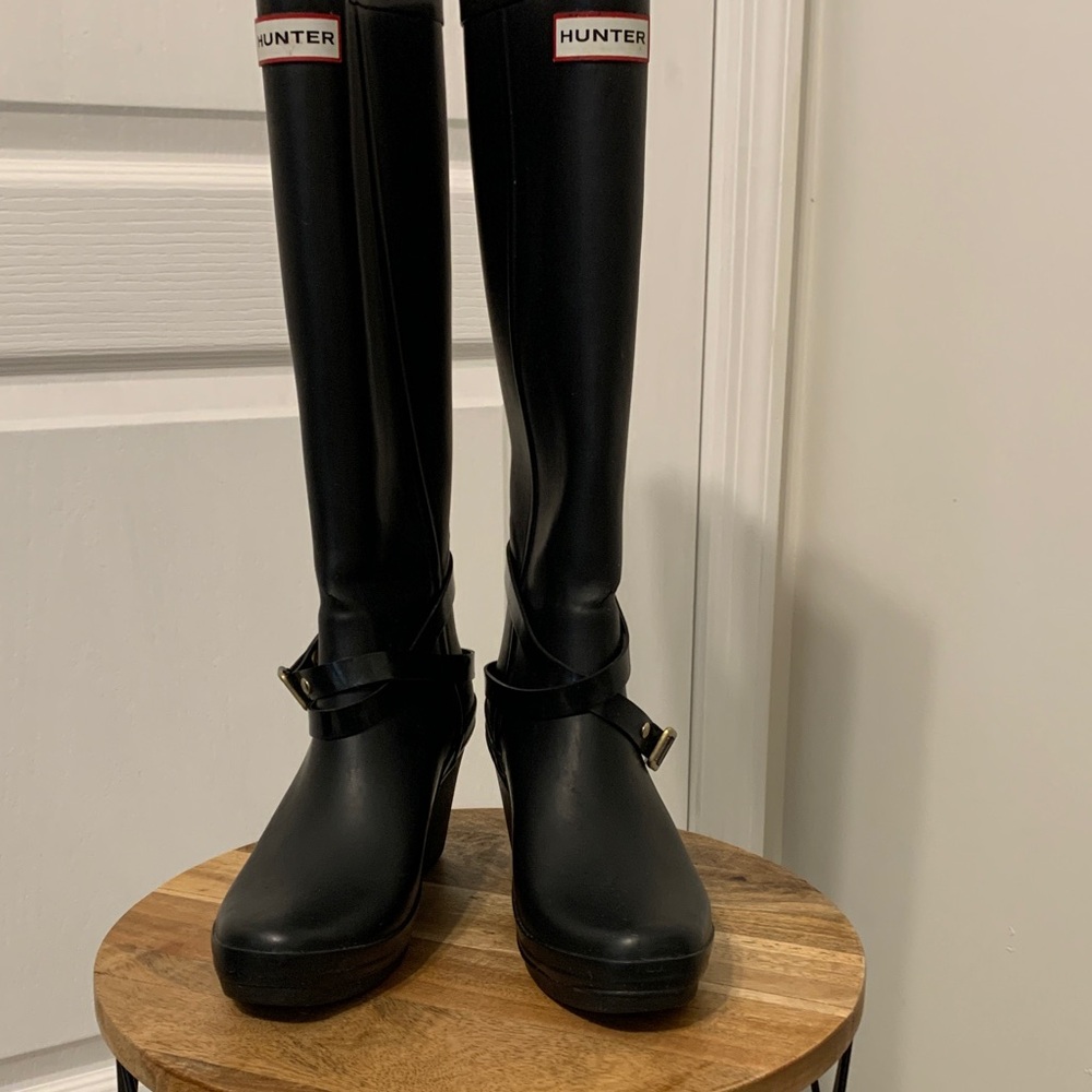 Hunter Women's Classic Black Tall Rain Boots